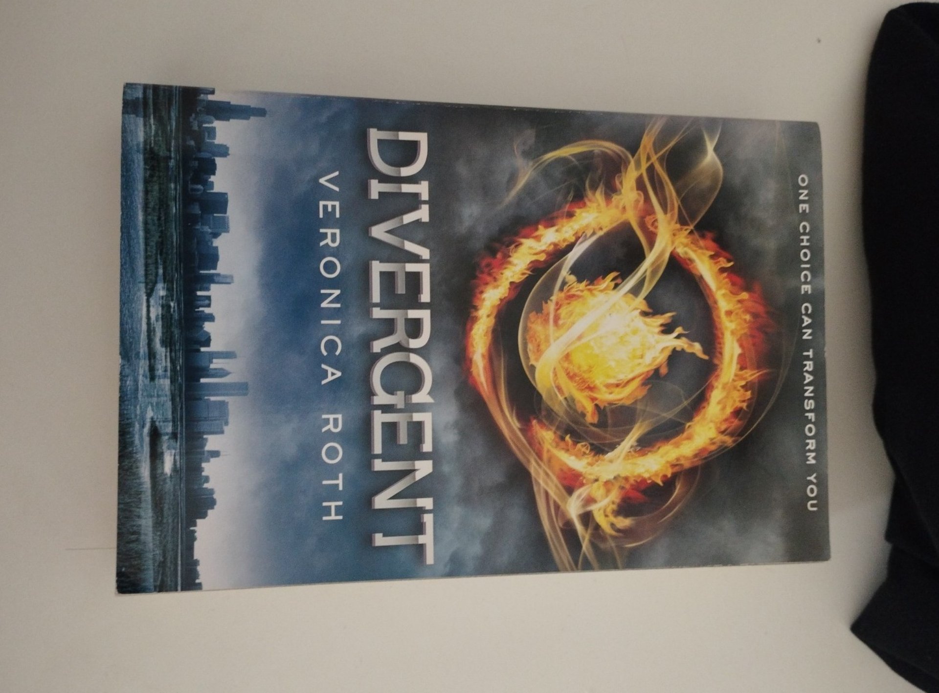 Divergent